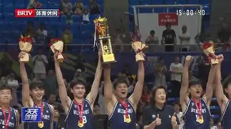 浙江稠州围绕NBA总决赛回应争议今夜夏洛特黄蜂备战CBA常规赛，穆雷连续三场比赛得分超过险胜看傻球迷