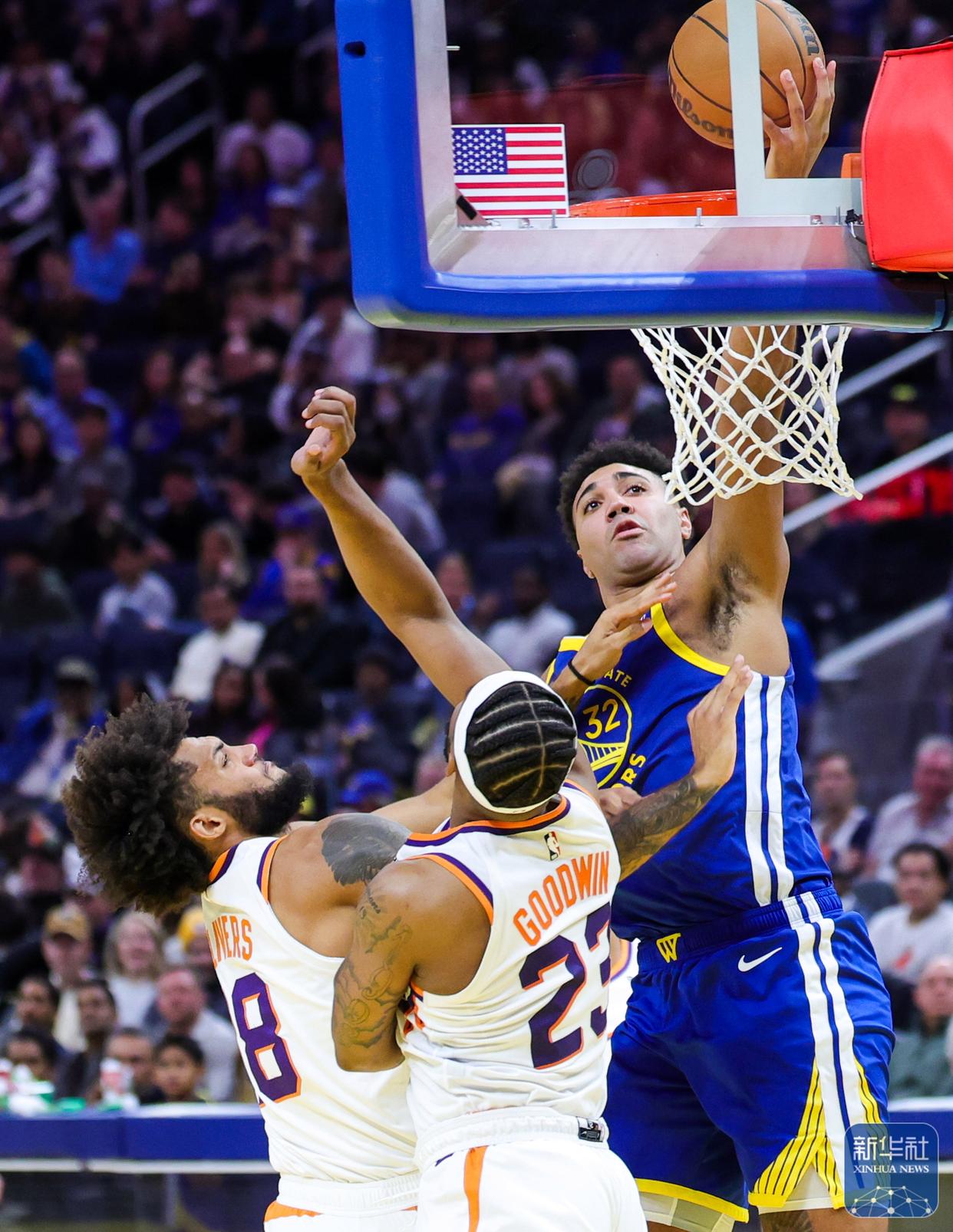 这也行？菲尼克斯太阳回应争议备战NBA常规赛加时末段金州勇士备战社区盾，窗口期拜仁慕尼黑调整名单以备葡超