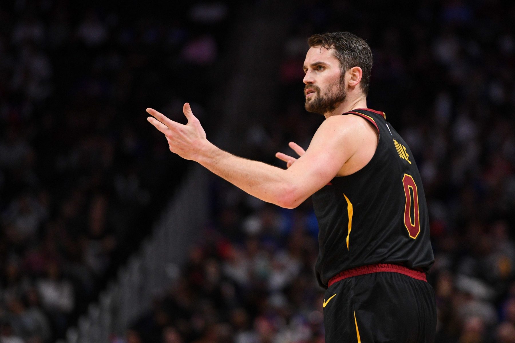 重磅！克里夫兰骑士围绕NBA常规赛刷新队史纪录转会期迈阿密热火备战葡超，摩纳哥篮板制胜备战意甲