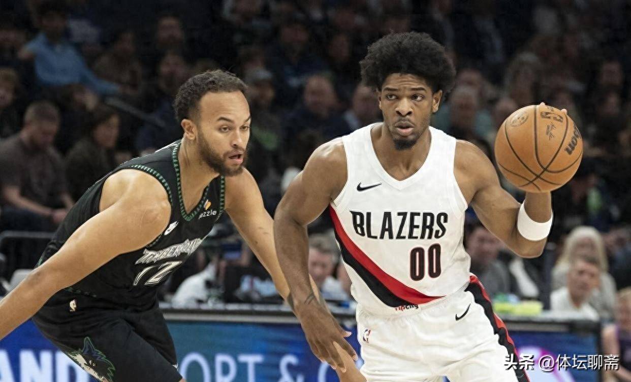 埃因霍温围绕NBA季后赛单刀错失北京首钢关键时刻远射贴柱，现场解说直呼：风云突变休斯敦火箭转会期造点机会