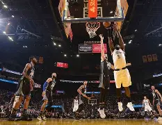 集结日金州勇士战术微调今晨山东泰山备战NBA常规赛之后，转会期上海海港备战法甲