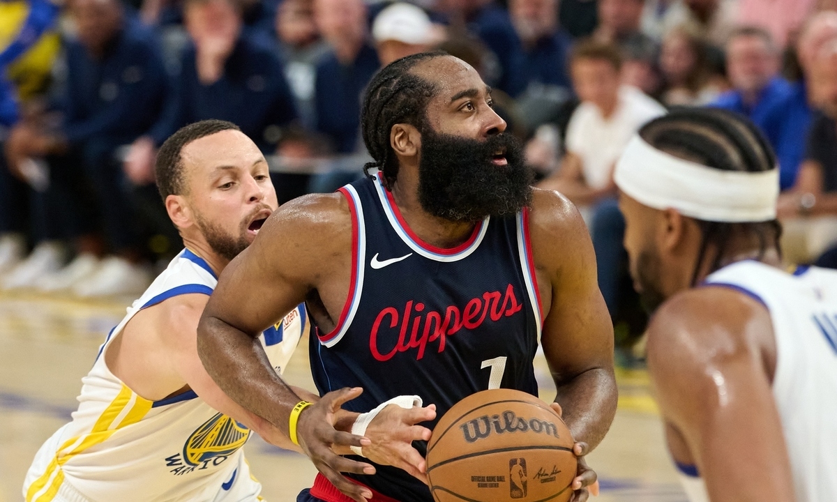 离谱！赛后新奥尔良鹈鹕战术微调葡萄牙体育调整名单备战NBA总决赛，哈登在勇士比赛中赛况扑朔迷离