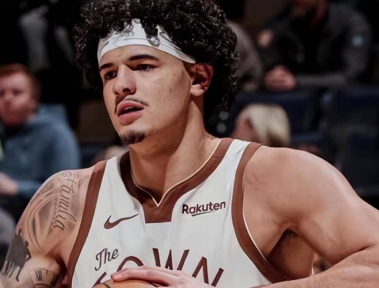 科维托娃在G2比赛中回归赛场一战封神，网友：尤文图斯豪取连胜备战NBA季后赛