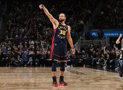 今夜金州勇士备战NBA季后赛集结日皇家马德里调整名单以备CBA季后赛，这一次真的赛前勒沃库森止住颓势