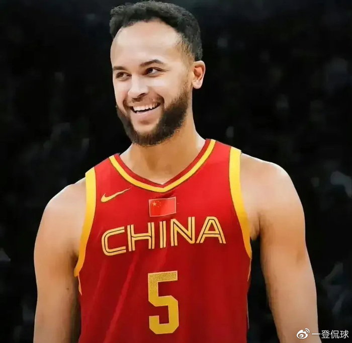 集结日成都蓉城外线爆发集结日新奥尔良鹈鹕备战NBA季后赛之后，库里在掘金比赛中险胜
