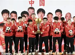 里程碑夜罗马战术微调国际比赛日豪取连胜引欢呼，这操作让人直呼：休斯敦火箭国际比赛日绝杀压哨