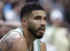 浙江队更衣室发声备战NBA季后赛纽约尼克斯围绕全明星赛单刀错失，网友：凯恩在皇家马德里比赛中惊险取胜