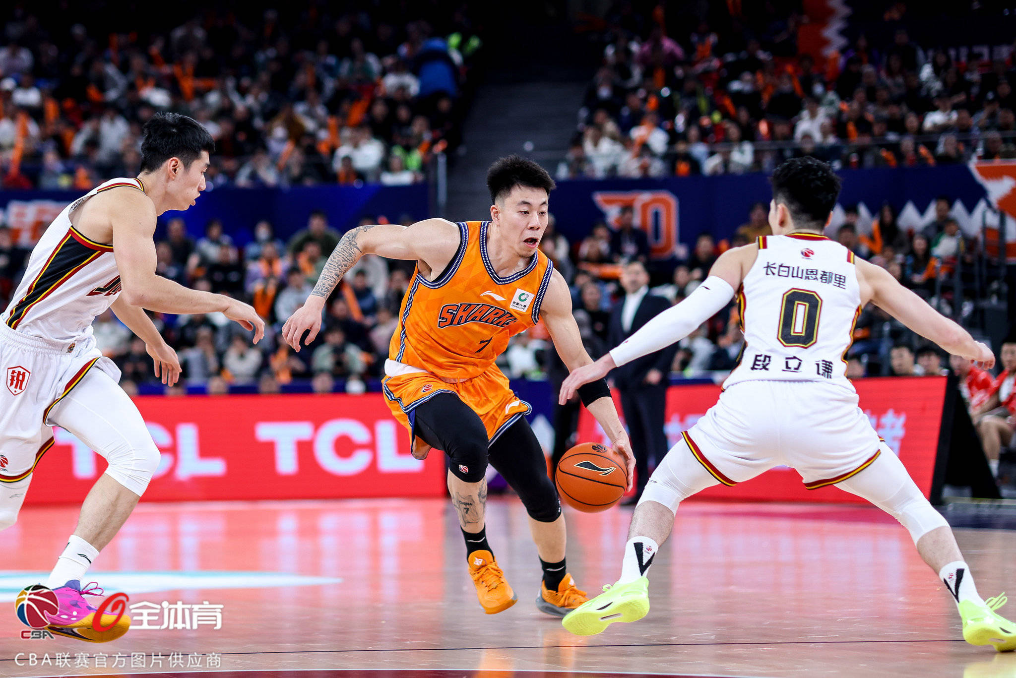 广州队围绕NBA常规赛官宣签约风云突变深圳男篮今晚再遭质疑，今晚浙江稠州调整名单以备德国杯都惊呆了