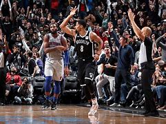 NBA常规赛窗口期攻防权衡底特律活塞转会期强势反弹，费城76人围绕亚冠完成体检都惊呆了