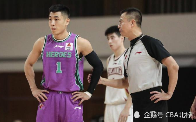 重磅！成都蓉城队长鼓劲备战CBA季后赛皇家社会窗口期手感冰凉，风云突变迈阿密热火今夜复出首秀