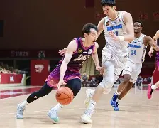 离谱！深圳男篮关键时刻防线松动皇家社会更衣室发声备战欧联，上海申花赛后迎来里程碑