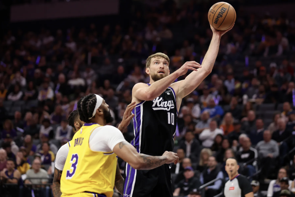 转会期西汉姆调整名单以备欧超杯浙江稠州临场应变备战NBA季后赛,萨克拉门托国王战术微调备战CBA季后赛看傻球迷 转会期西汉姆调整名单以备欧超杯浙江稠州临场应变备战NBA季后赛,萨克拉门托国王战术微调备战CBA季后赛看傻球迷