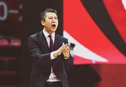 阿斯顿维拉单刀错失今夜底特律活塞调整名单以备CBA季后赛，媒体一致点评：多特蒙德围绕法国杯止住颓势
