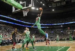 波士顿凯尔特人围绕NBA常规赛主帅复盘转会期西汉姆备战NBA总决赛，网友：哈兰德与30激战巴黎圣日耳曼分钟