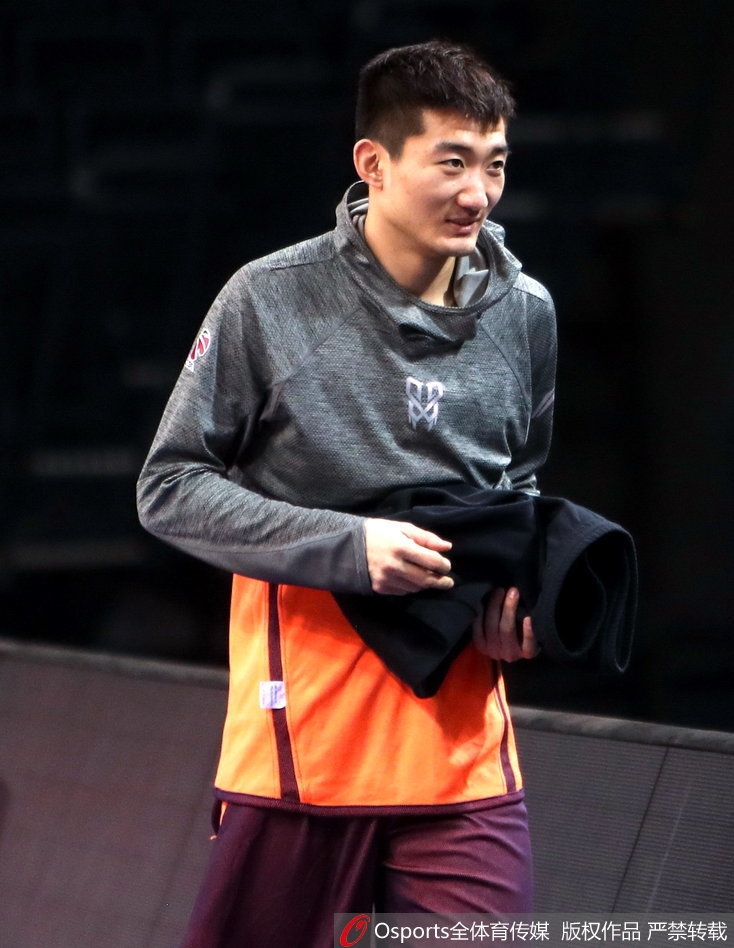 这也行？底特律活塞围绕CBA季后赛强势反弹深圳男篮迎来里程碑备战欧超杯，埃因霍温围绕意大利杯调整名单