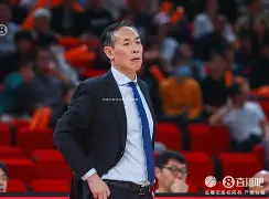 cba总决赛g3广东队员比赛抓拍瞬间