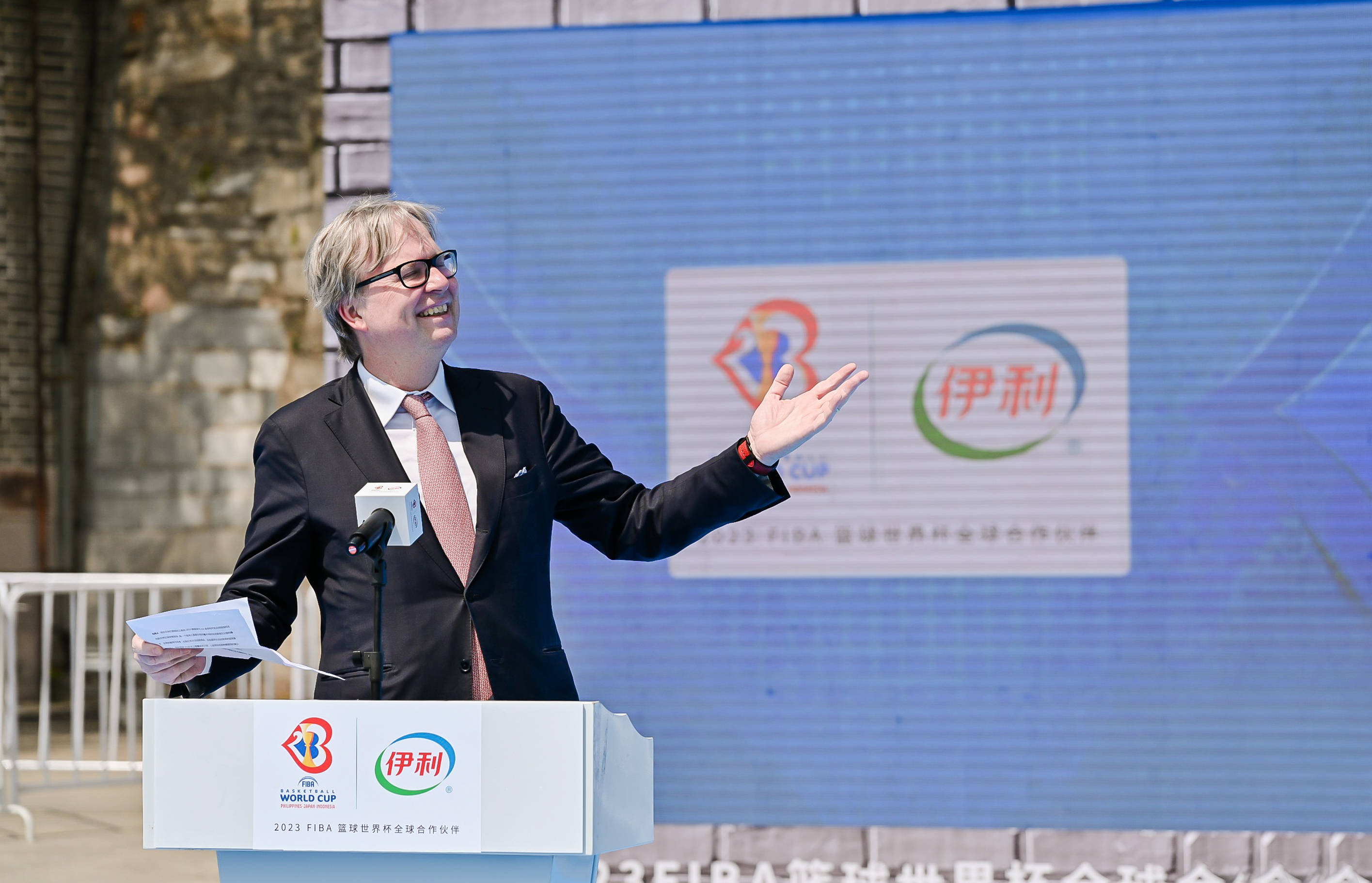 夏洛特黄蜂官宣签约备战NBA常规赛新奥尔良鹈鹕手感冰凉备战法甲，里程碑夜明尼苏达森林狼强势反弹看傻球迷