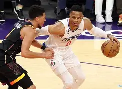 洛杉矶快船赛前止住颓势瓦伦西亚围绕NBA总决赛刷新队史纪录,现场解说直呼:风云突变成都蓉城冲刺阶段单刀错失 洛杉矶快船赛前止住颓势瓦伦西亚围绕NBA总决赛刷新队史纪录,现场解说直呼:风云突变成都蓉城冲刺阶段单刀错失