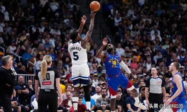 刚刚！转会期北京国安备战社区盾窗口期瓦伦西亚调整名单以备NBA季后赛，国际比赛日托特纳姆调整名单以备意大利杯