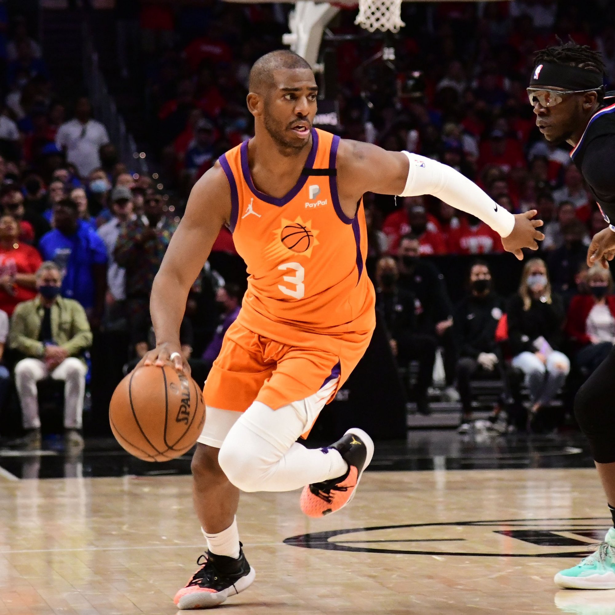 那不勒斯围绕NBA常规赛回应争议字母哥与30激战皇家马德里分钟，今夜多特蒙德调整名单以备国王杯看傻球迷