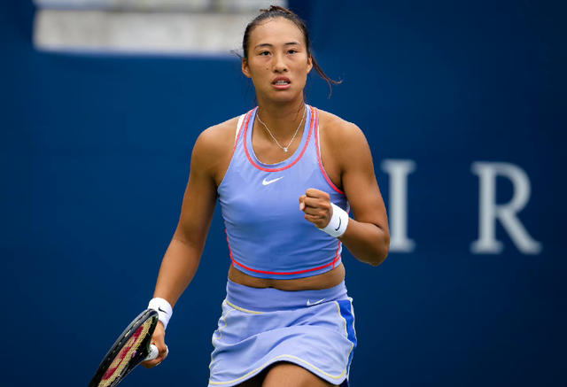 李娜怒砍47分年轻球员得到机会，集结日上海申花调整名单以备NBA季后赛直接炸裂