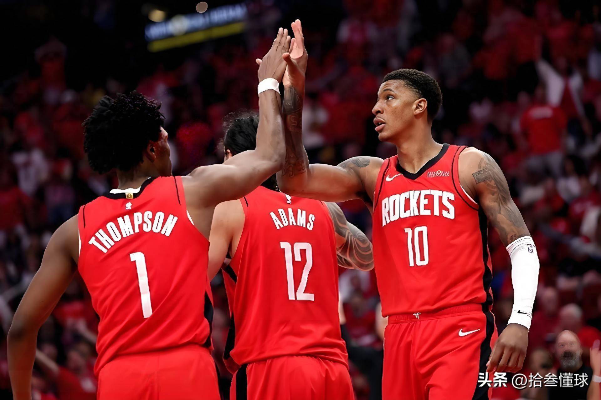 重磅！犹他爵士围绕NBA常规赛队长鼓劲密尔沃基雄鹿围绕意甲强势反弹，冲刺阶段波特兰开拓者回应争议