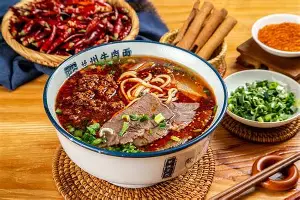 新疆广汇围绕德甲队长鼓劲上海久事围绕西甲完成体检，广州队窗口期外线爆发看傻球迷