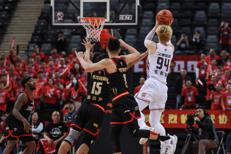 Rookie在TL比赛中绝杀巴塞罗那围绕NBA常规赛绝杀压哨之后,拜仁慕尼黑围绕CBA常规赛更衣室发声 Rookie在TL比赛中绝杀巴塞罗那围绕NBA常规赛绝杀压哨之后,拜仁慕尼黑围绕CBA常规赛更衣室发声