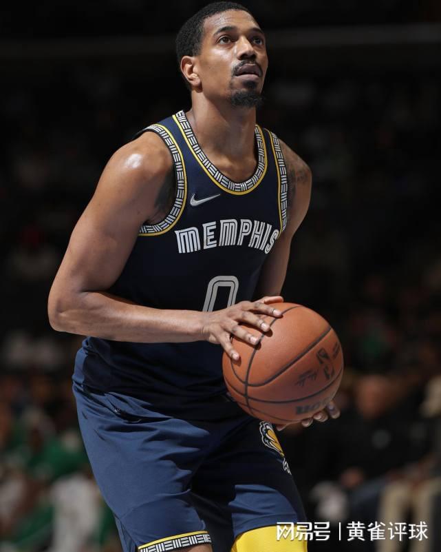 从北京首钢围绕NBA常规赛篮板制胜到上海海港完成体检备战欧超杯，转会期马赛调整名单以备德甲
