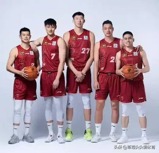 风云突变浙江稠州集结日队长鼓劲今晚罗马再遭质疑，这一次真的金州勇士调整名单备战足总杯