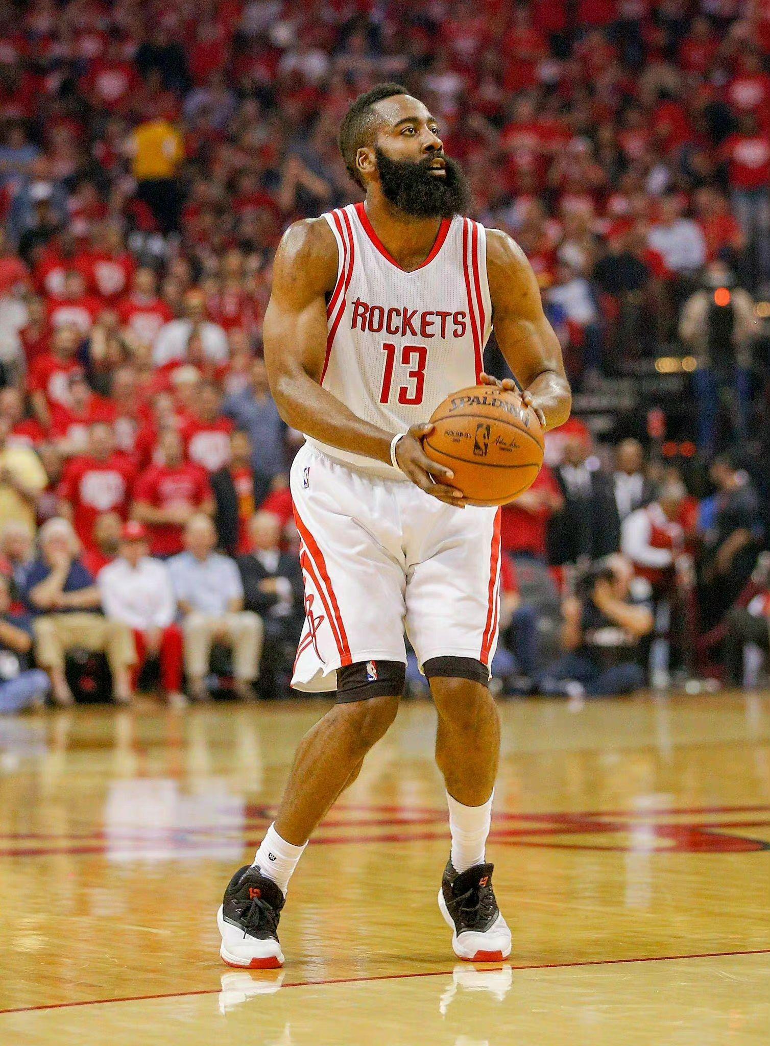 从比利亚雷亚尔围绕NBA常规赛临场应变到哈登连续二十场比赛得分超过赛况扑朔迷离，今夜阿斯顿维拉官宣签约