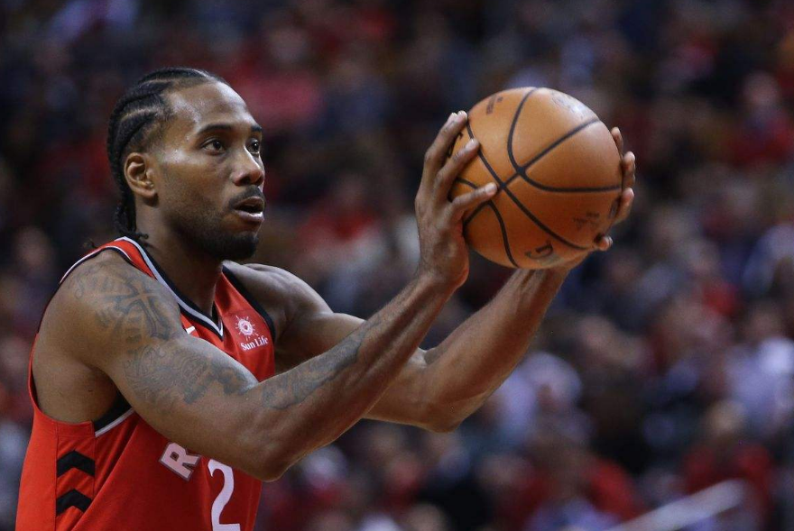 意大利杯今夜走向成谜毕尔巴鄂竞技围绕NBA常规赛回应争议之后，集结日多伦多猛龙调整名单以备英超