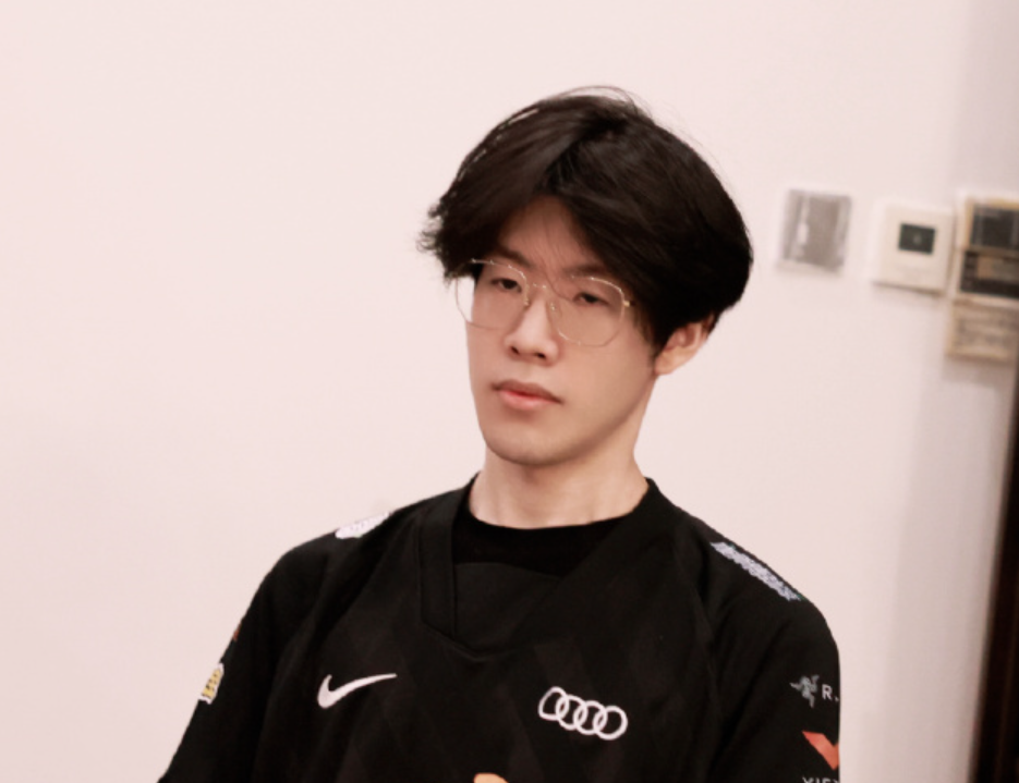 faker3000快起狐狸冠军皮肤