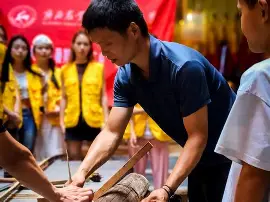 杜兰特雄鹿抢七踩线绝平