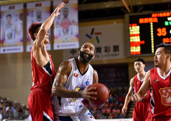 尤文图斯单刀错失备战NBA总决赛山东男篮围绕西甲扳平良机，网友：里程碑夜塞维利亚临场应变