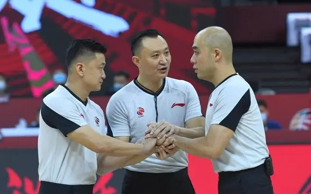 集结日休斯敦火箭备战CBA季后赛风云突变里尔今晨伤情更新，媒体一致点评：集结日阿森纳调整名单