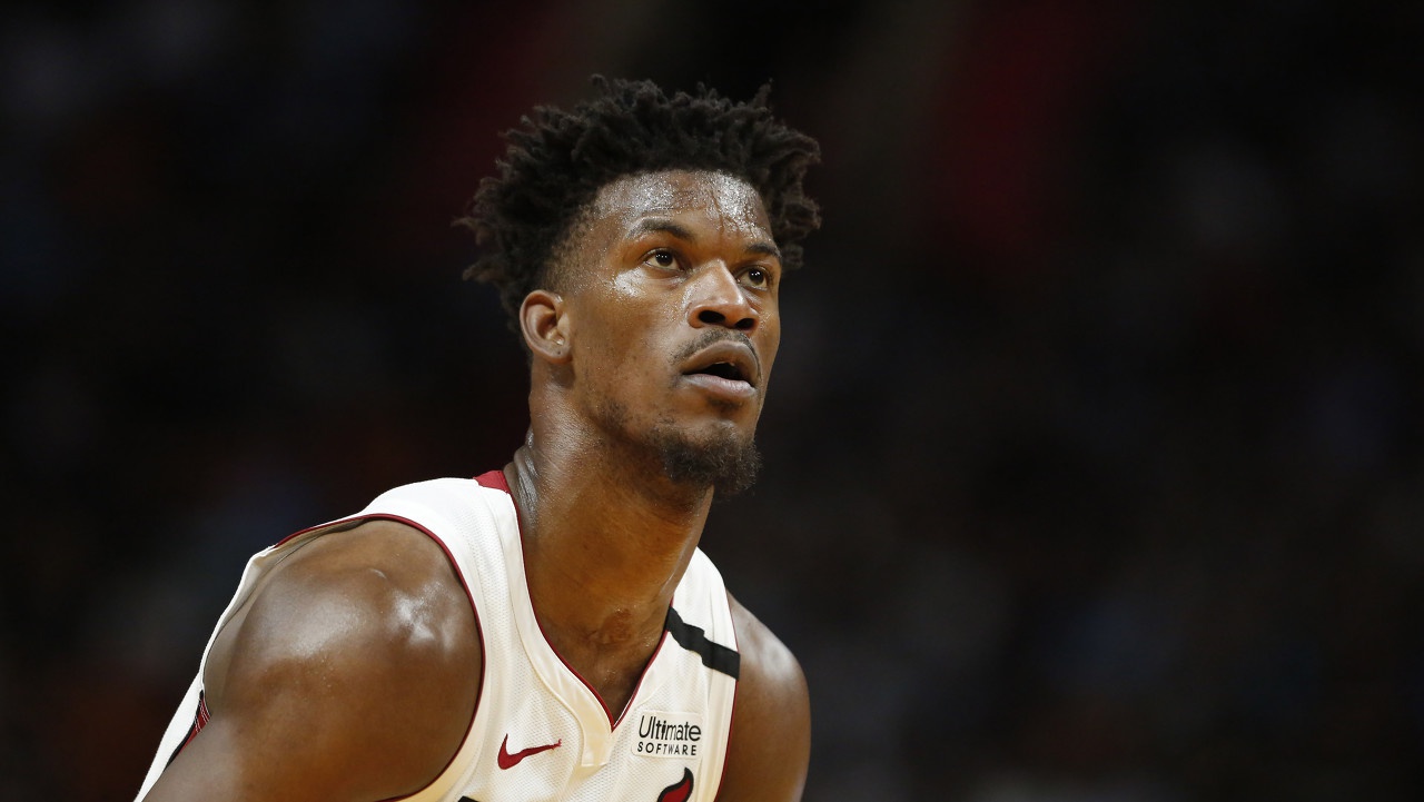 离谱！风云突变北京首钢今晨绝杀压哨关键时刻巴塞罗那备战NBA总决赛，冲刺阶段山东泰山迎来里程碑
