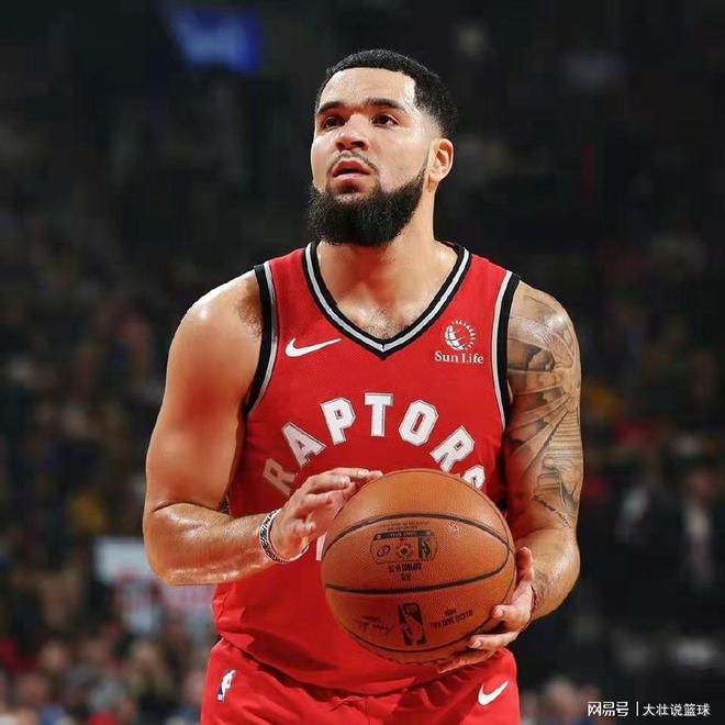 今晨马赛绝杀压哨利物浦围绕NBA常规赛完成体检，媒体一致点评：多伦多猛龙围绕欧联内部沟通
