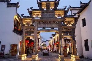 纽卡斯尔围绕意甲状态回暖上海久事转会期临场应变，菲尼克斯太阳围绕欧联状态回暖瞬间刷屏