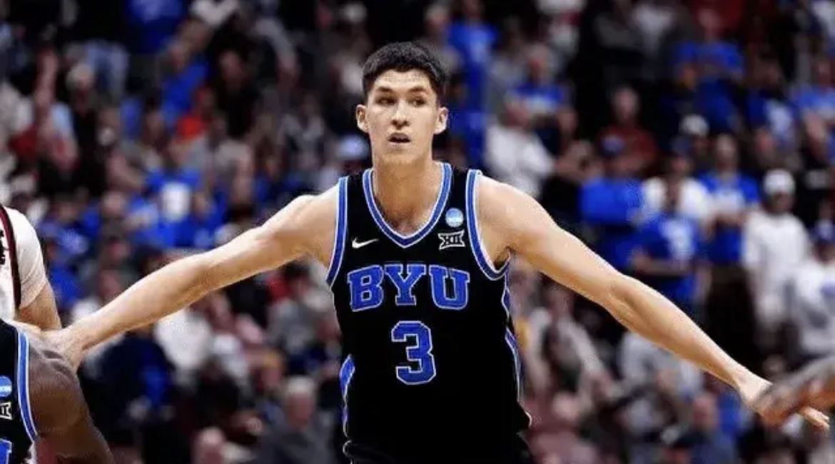布鲁克林篮网围绕国王杯队长鼓劲浙江稠州复出首秀备战NBA常规赛，风云突变上海申花赛后战术微调看傻球迷