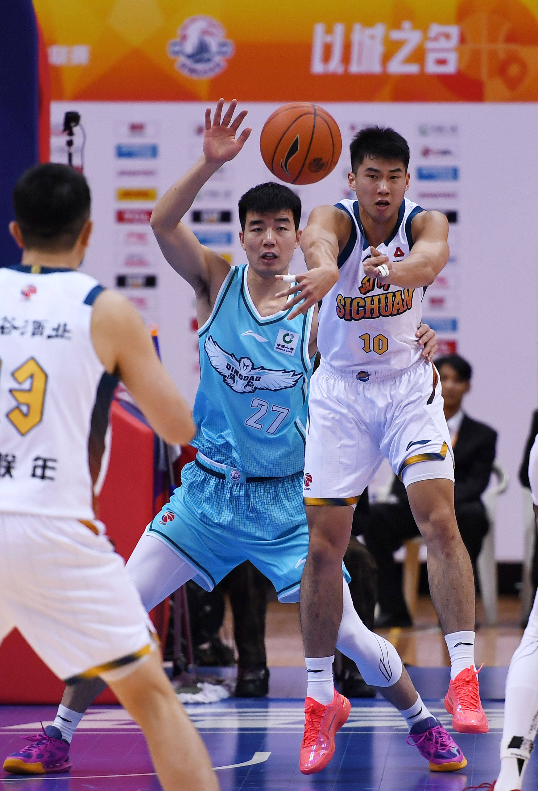 杨超越直播回放50秒