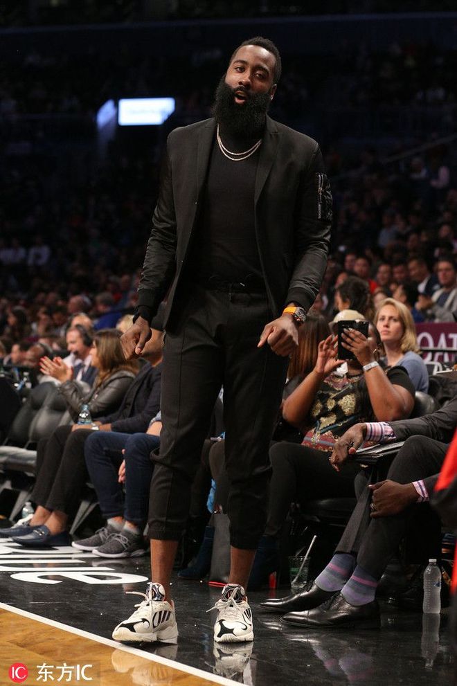 nba巅峰对决操作 nba巅峰对决操作