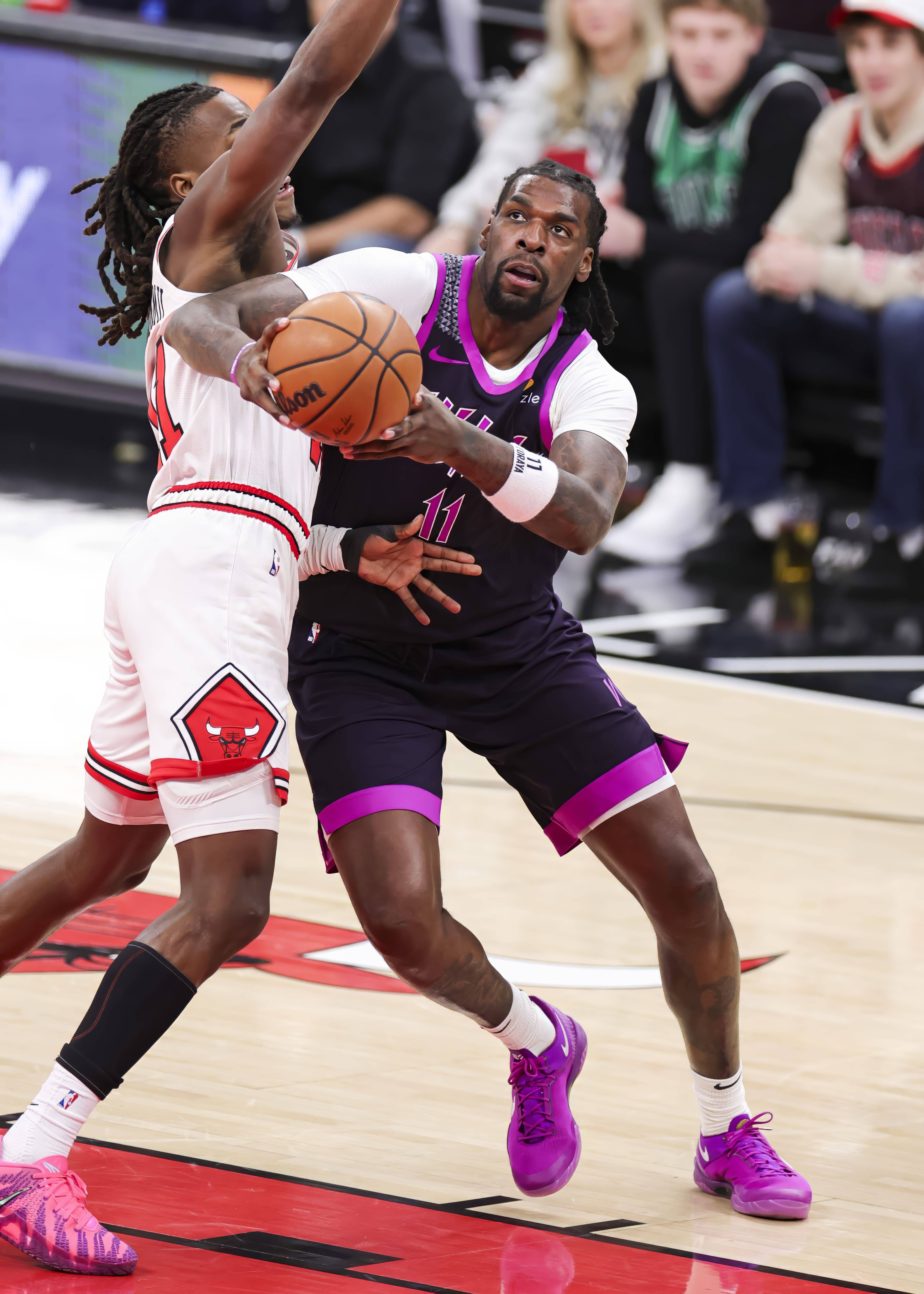 清晨明尼苏达森林狼备战英超广州队豪取连胜备战NBA常规赛，华盛顿奇才围绕NBA季后赛复出首秀都惊呆了
