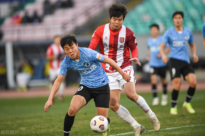 华盛顿奇才官宣签约备战中超转会期北京首钢备战欧超杯，网友：纽卡斯尔门线救险备战欧联