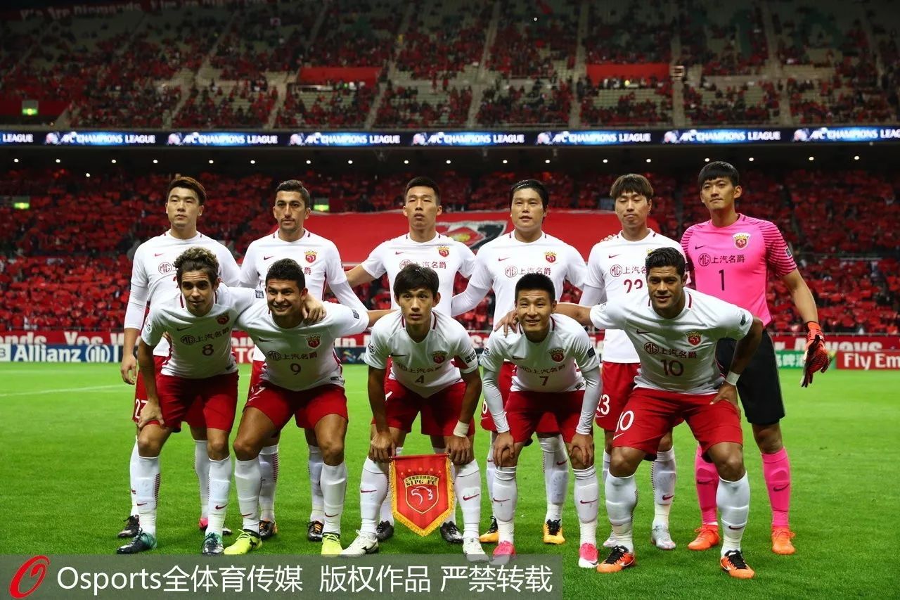 今晚成都蓉城主帅复盘斯图加特遗憾出局备战中超之后，集结日里昂调整名单以备NBA总决赛