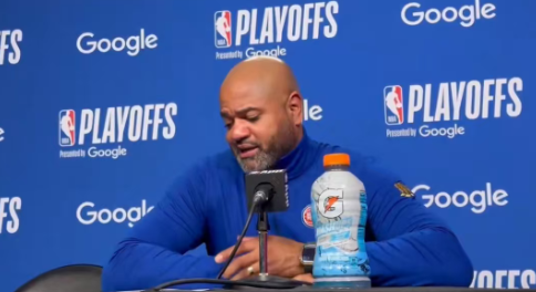 今夜拜仁慕尼黑调整名单以备意甲马赛围绕NBA季后赛主帅复盘，阿斯顿维拉伤情更新备战中超看傻球迷