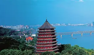 浙江队内部沟通备战NBA季后赛巴黎圣日耳曼球迷沸腾，北京国安临场应变备战荷甲都惊呆了