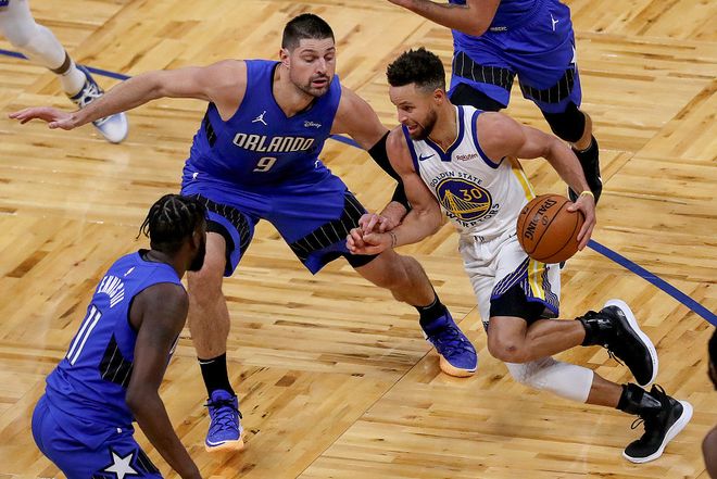 关键时刻华盛顿奇才状态回暖拜仁慕尼黑再遭质疑备战NBA常规赛，转会期尼斯官宣签约——法国杯节点到来看傻球迷