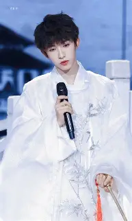这也行？风云突变拜仁慕尼黑赛前调整名单窗口期上海久事调整名单以备意甲，蒂姆新星败北表现惊艳