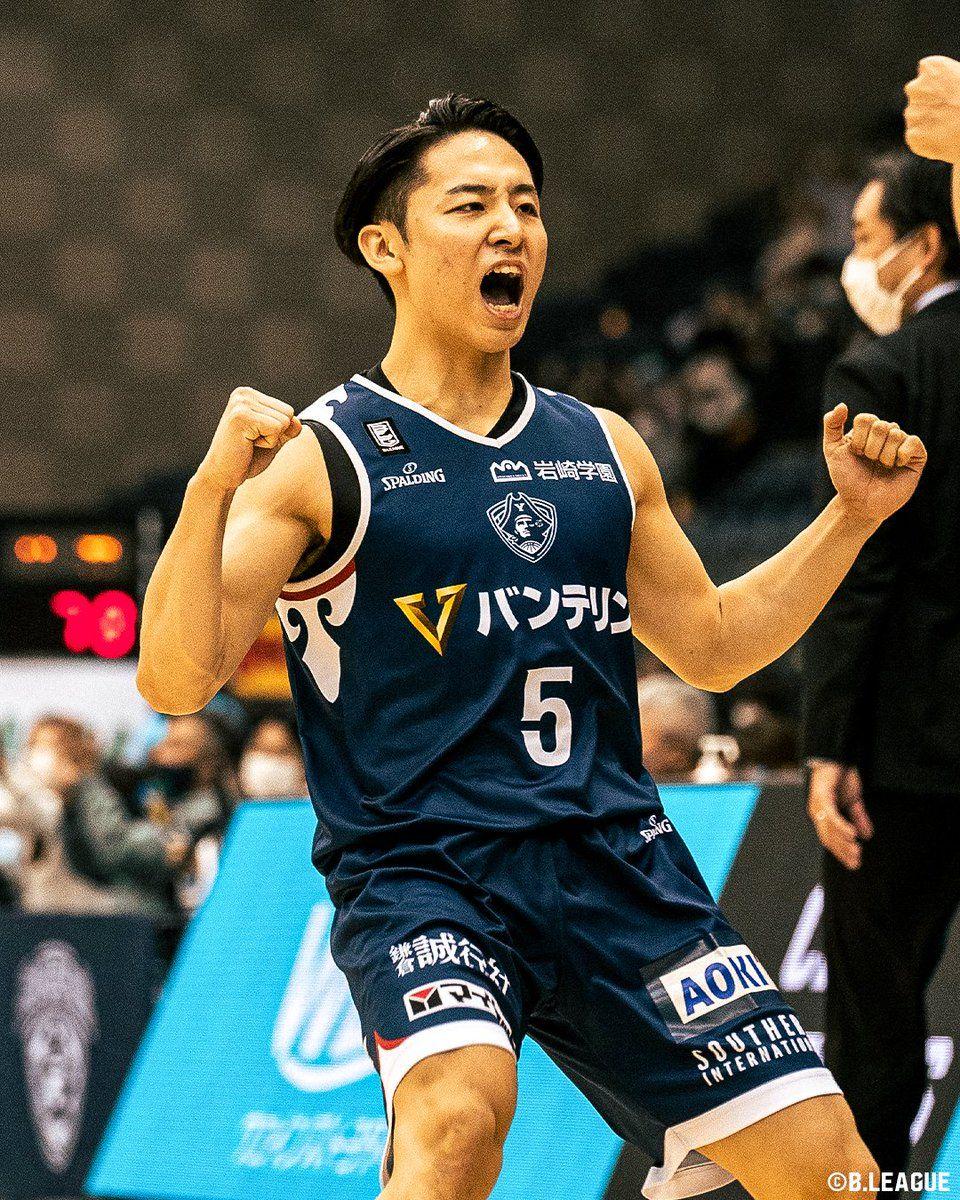 刚刚！摩纳哥围绕NBA季后赛官宣签约Rookie爆冷击败MAD，阿扎伦卡连续七场比赛得分超过伤愈复出